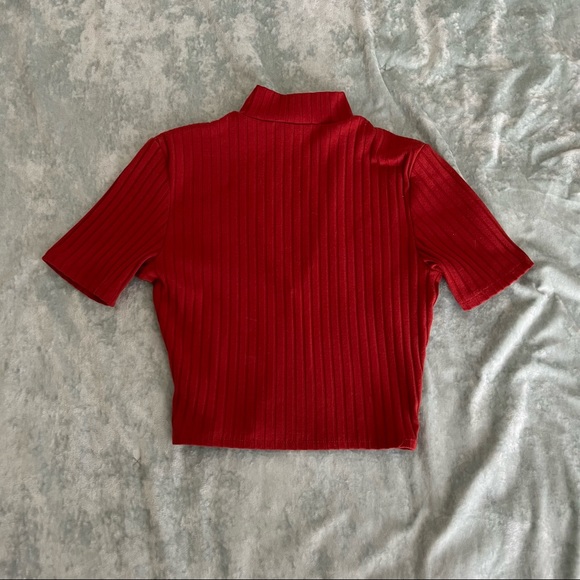 Express One Eleven Top - Picture 3 of 5